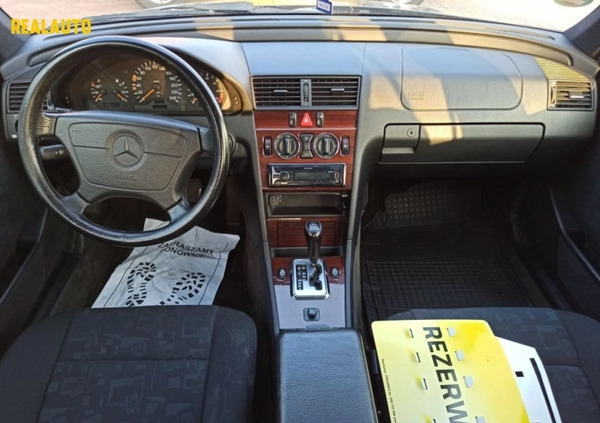 Mercedes-Benz Klasa C cena 7500 przebieg: 208000, rok produkcji 1997 z Kłecko małe 92